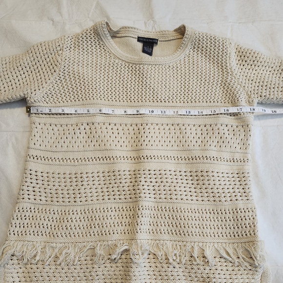 Chelsea & Theodore Cream Knit Sweater - Picture 4 of 6